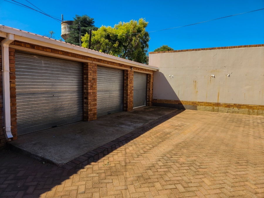 3 Bedroom Property for Sale in Stilfontein Ext 4 North West